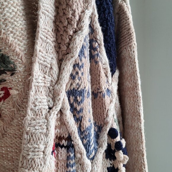 Vintage Hand Embroidered Patchwork Knit Cardigan • Folk Boho • L - Picture 5 of 7